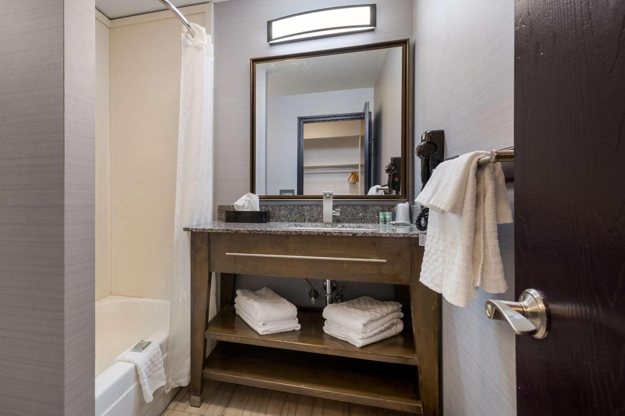 Best Western - Freeport Inn Bagian luar foto